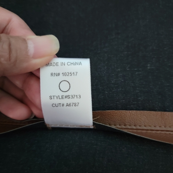 Soprano Caramel Faux Leather Tiered Mini Skirt Women's Sz L Fall Y2K - Picture 9 of 10